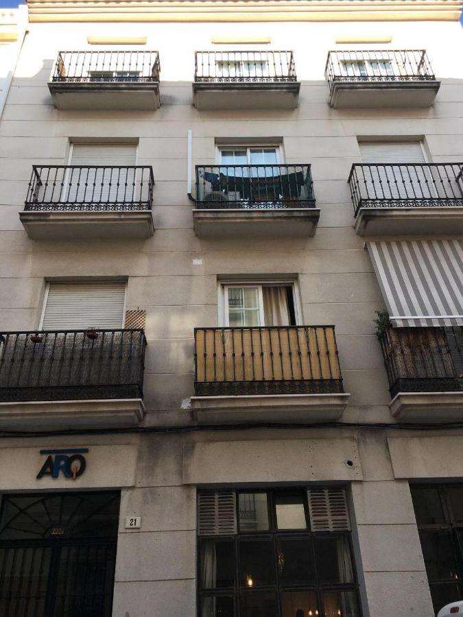 Malaka Apartment City Centre Малага Екстериор снимка